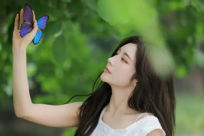 闪银App界面截图